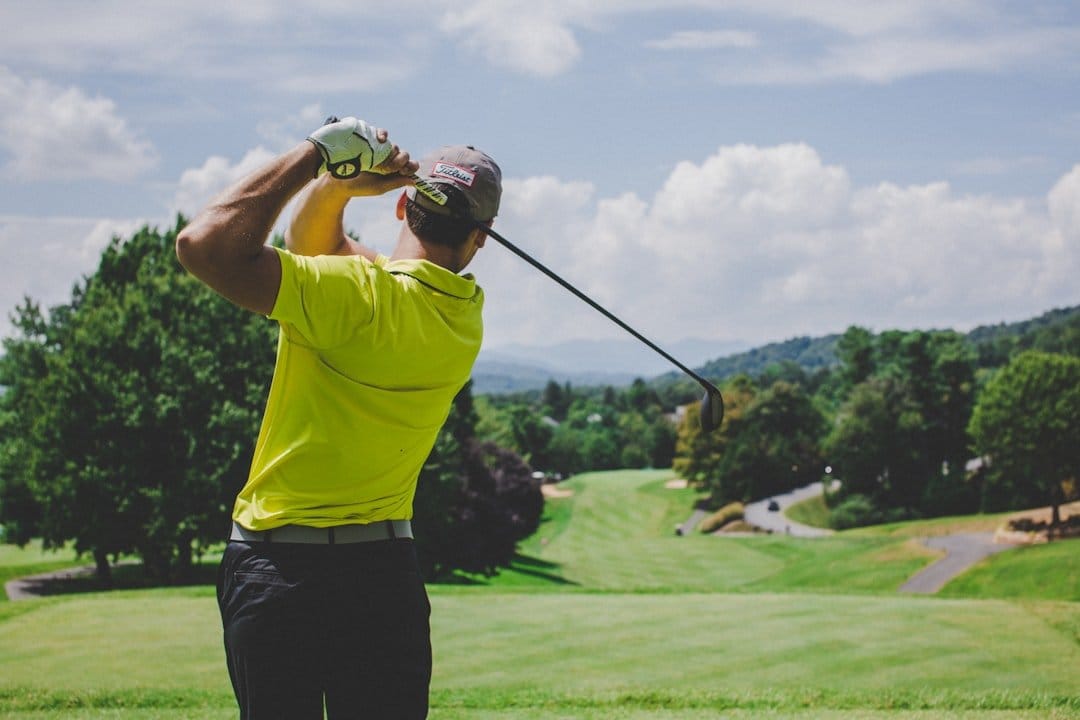 Montre de golf utilisée lors d'un entraînement sur le parcours de golf